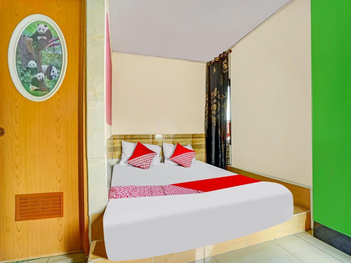 Oyo 90161 Hotel Lendosis Pipa Reja Angkatan 66 Palembang Zewnętrze zdjęcie